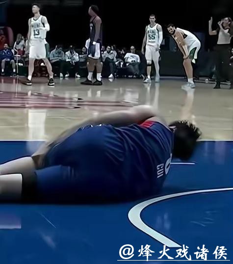 崔永熙受伤提前离场 伤退前贡献2分4篮板3助攻 崔永熙受伤提前离场 伤退前贡献2分4篮板3助攻