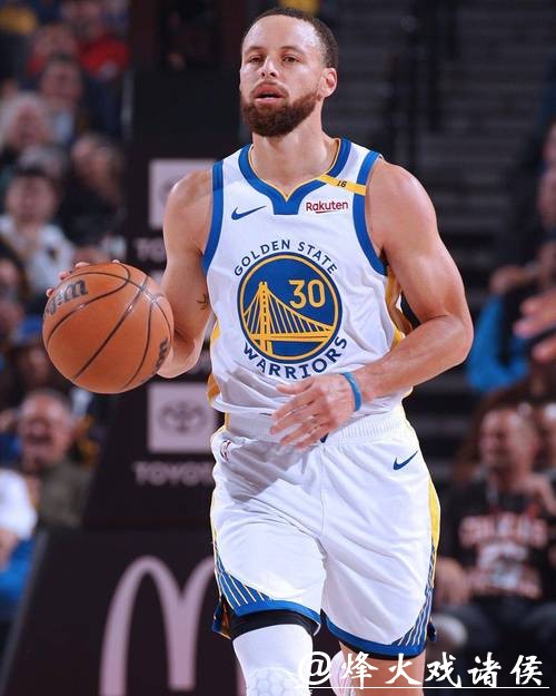 库里26+7+7里程悲 勇士不敌5连败猛龙近5战4负
