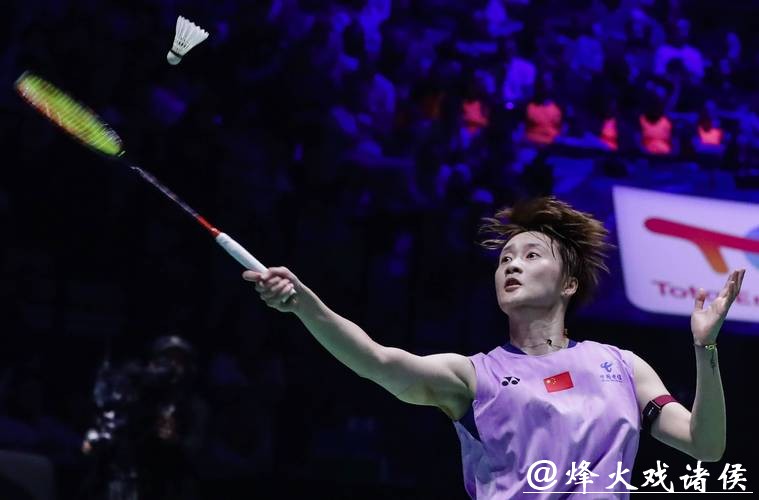 陈雨菲2-0力克辛杜 晋级印尼羽毛球大师赛半决赛 陈雨菲2-0力克辛杜 晋级印尼羽毛球大师赛半决赛