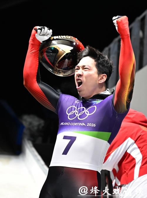 哈萨克斯坦首获花样滑冰男子单人滑冠军,挪威以8金领跑,中国金牌尚未开张 哈萨克斯坦首获花样滑冰男子单人滑冠军,挪威以8金领跑,中国金牌尚未开张