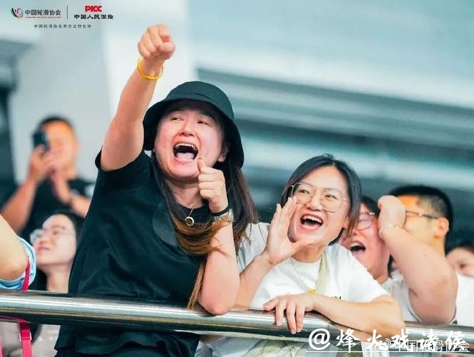 两大轮滑赛事齐聚金华 速度轮滑公开赛总决赛圆满收官 两大轮滑赛事齐聚金华 速度轮滑公开赛总决赛圆满收官